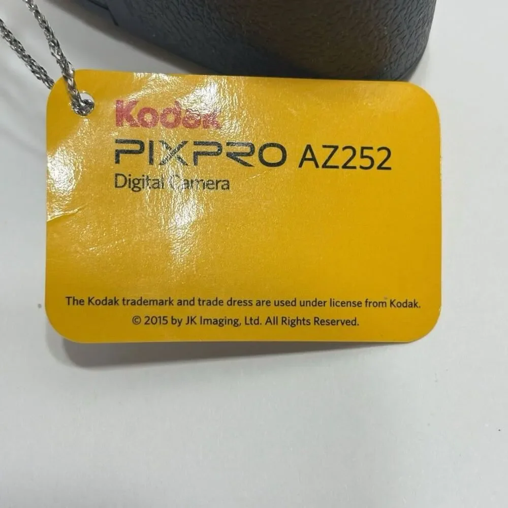 Kodak PIXPRO Az252 Point & Shoot Digital CAMERA 16mp 3